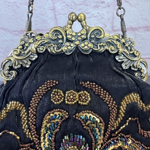 Vintage NWT Silk Beaded Embroidered Black Evening Framed Bag - Picture 6 of 13